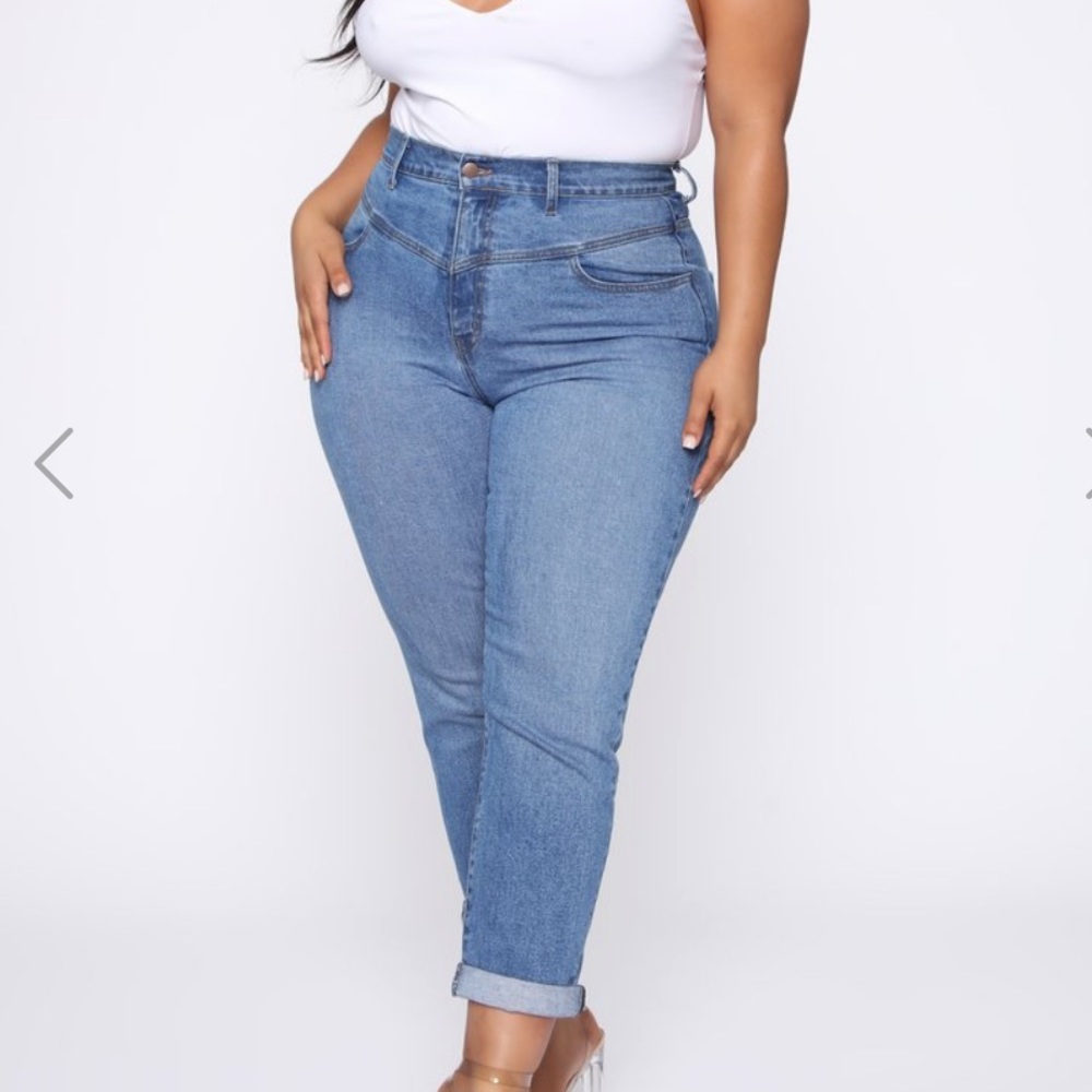 Blue boyfriend jeans super cute